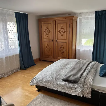 Mit Dachterasse Absberg