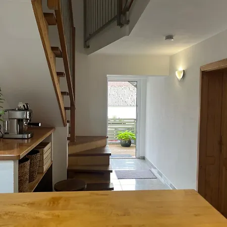 Apartment Mit Dachterasse Absberg